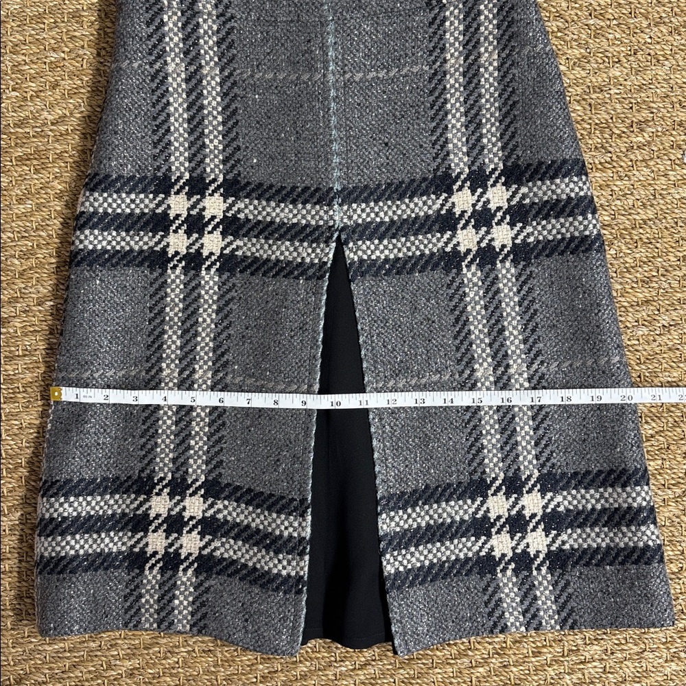 BURBERRY plaid Front-& Back Slit Wool Blend Skirt - Gray - Picture 15 of 16